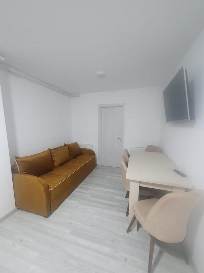 Apartament Nicole Куртя-де-Арджеш Экстерьер фото