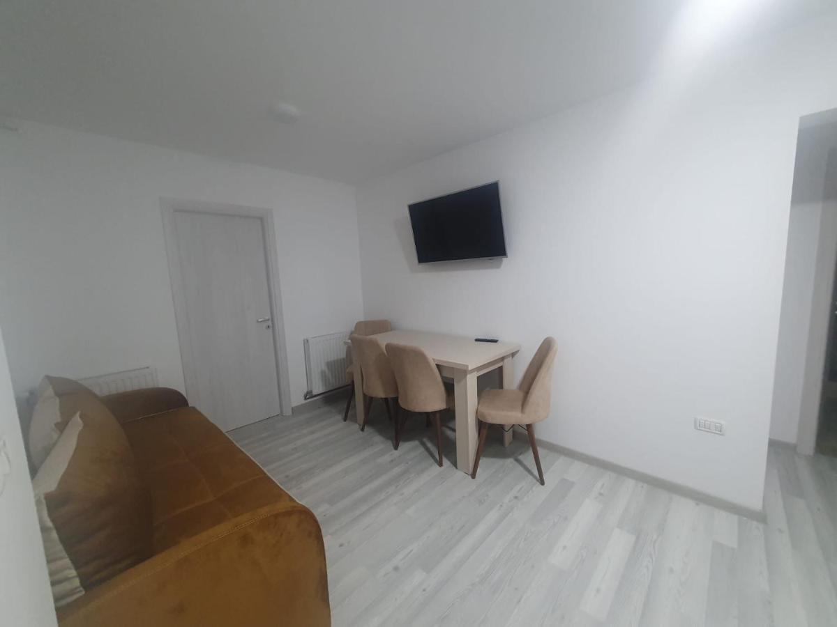 Apartament Nicole Куртя-де-Арджеш Экстерьер фото