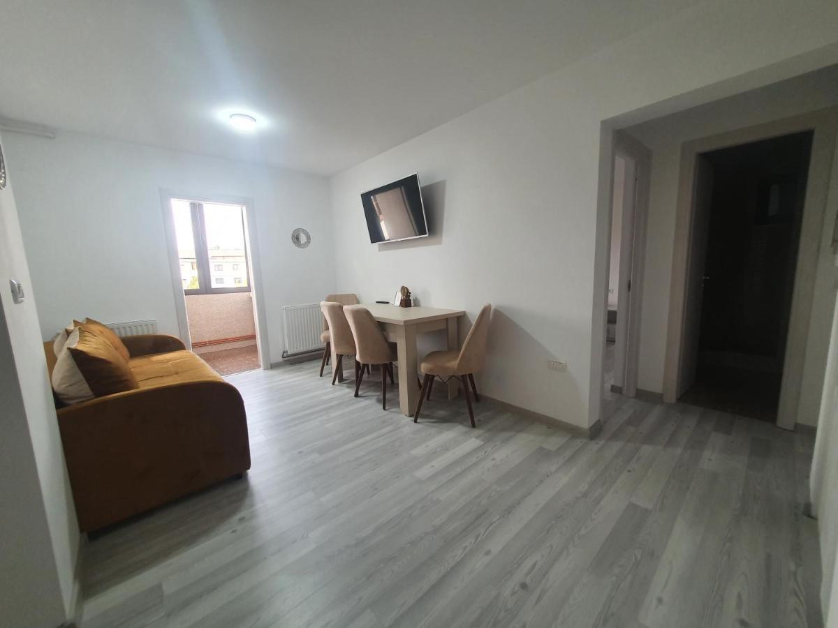 Apartament Nicole Куртя-де-Арджеш Экстерьер фото